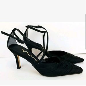 Nina sienna sling back black satin heels size 9